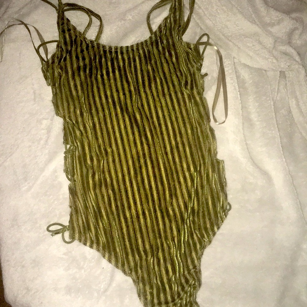 NWOT~ Olive Green Bodysuit